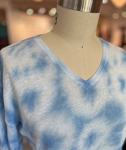 Elliott Lauren Daydreaming V Neck Sweater