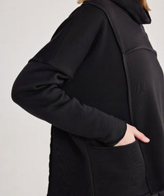Luukaa Seamed Funnel Pullover Black
