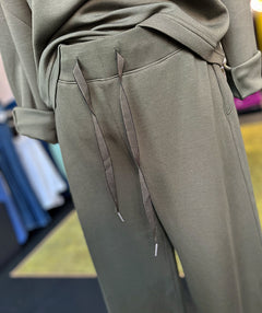 Elliott Lauren Comfort Zone Wide Leg Pant