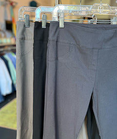 Elliott Lauren Jean Style Pull on Pant