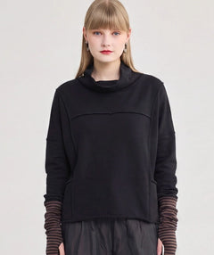 Luukaa Seamed Funnel Pullover Black
